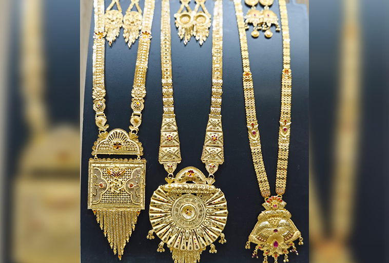 Long Necklace Retailer, Wholesaler & Dealer in Lucknow, Uttar Pradesh & India
